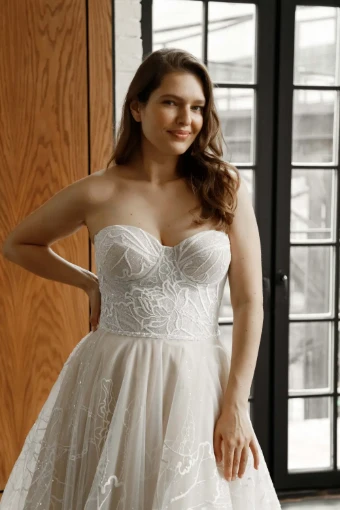 Blum Olivia Bottega #17 thumbnail